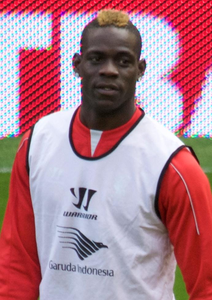 Yoann Cardinale'den Mario Balotelli Anısı: Jakuziyi Köpükle Doldurup Fizyoterapisti İçine Attı