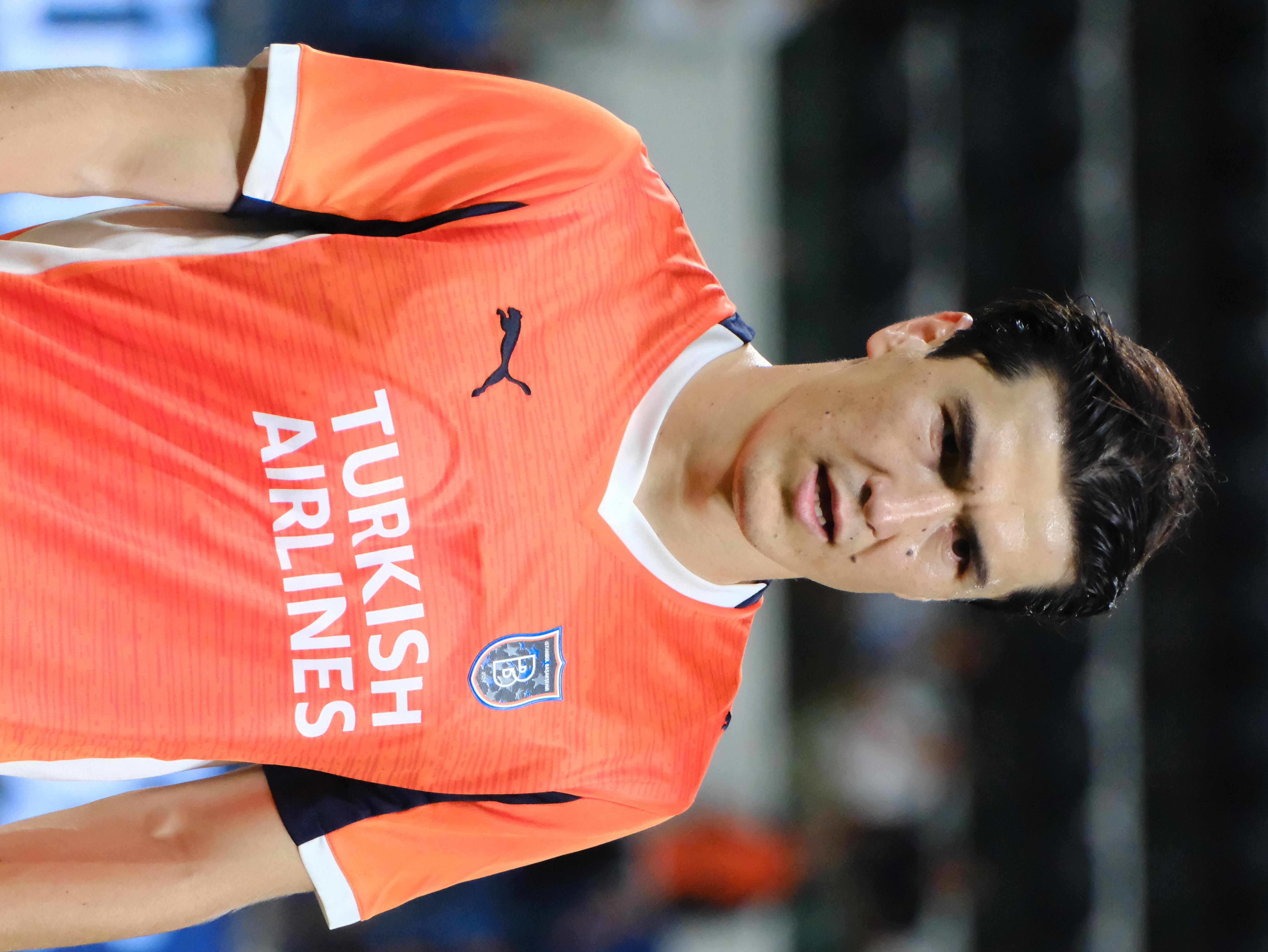 Fenerbahçe, Eldor Shomurodov ile ilgileniyor
