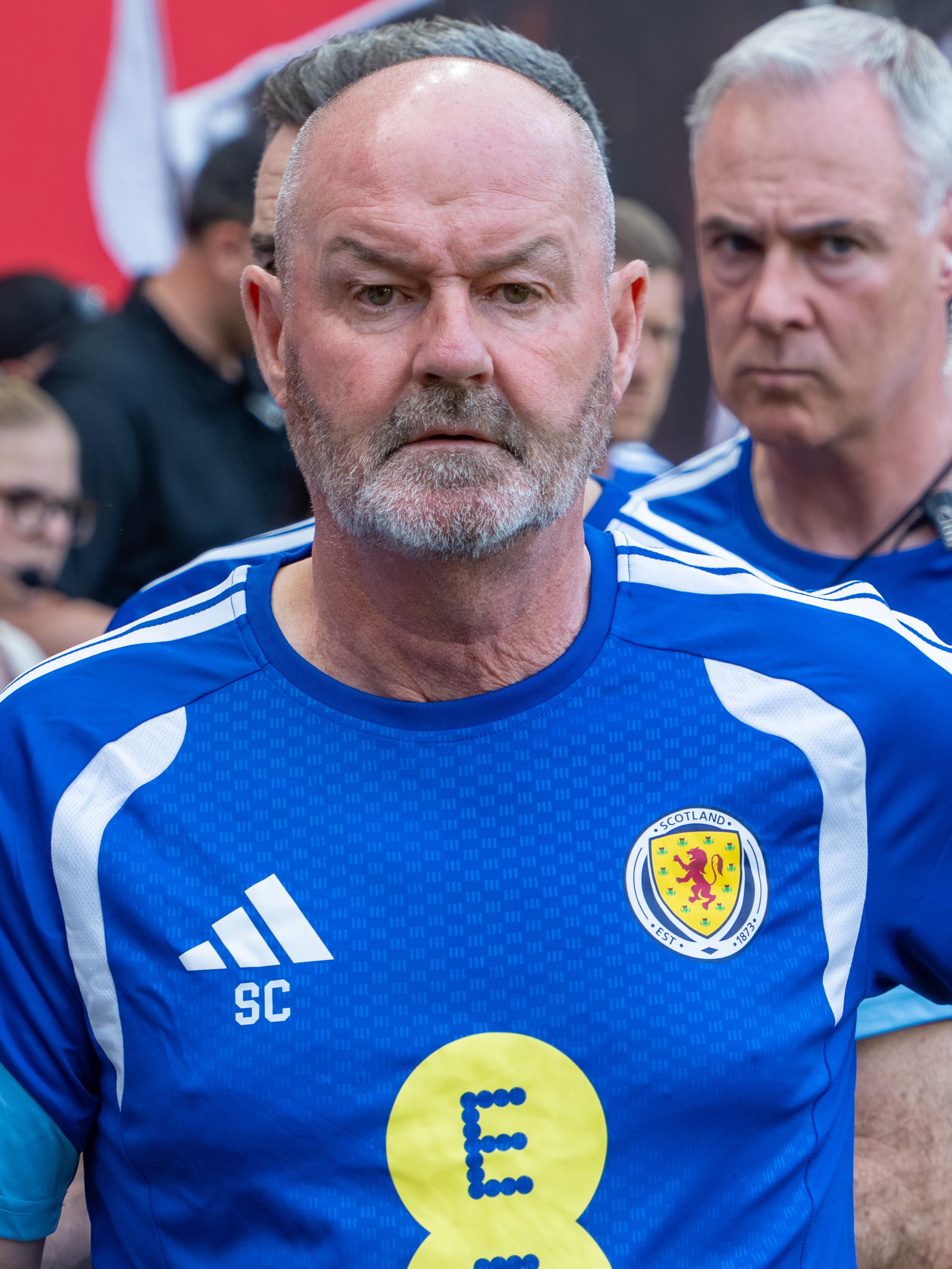 Steve Clarke İskoçya Milli Takımı Teknik Direktörlüğünden Ayrıldı