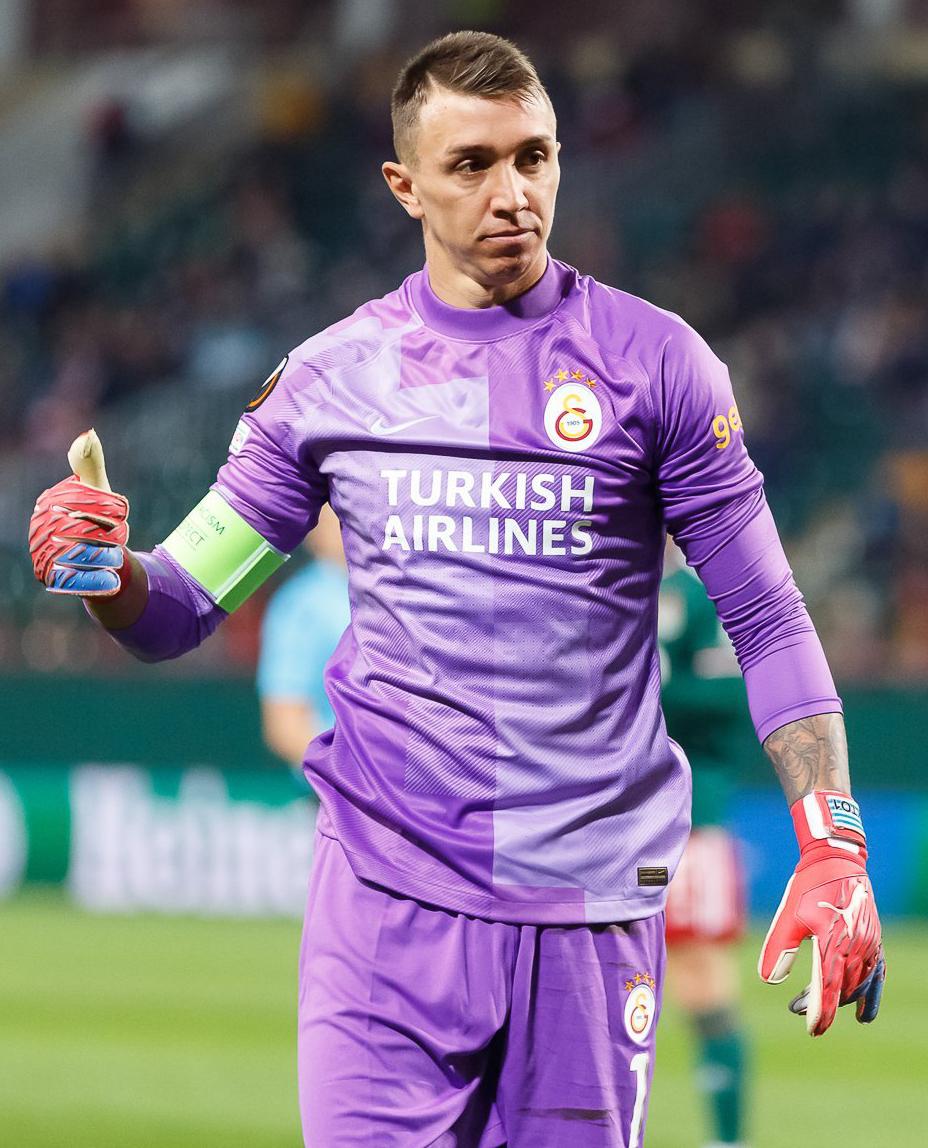 OptaJavier: Muslera, Claudio Taffarel ile eşitlenecek iddiası
