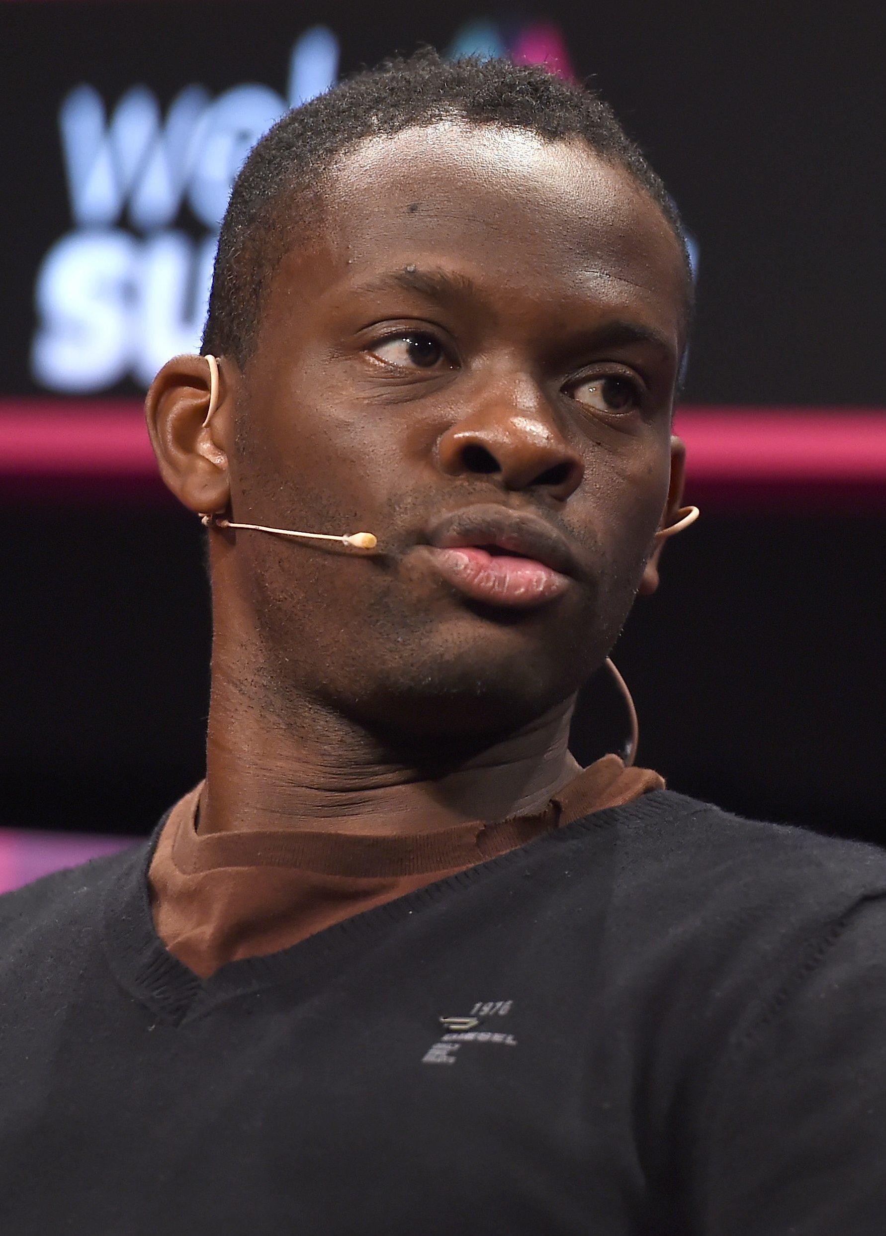 Louis Saha: Ronaldo kendisinden korunmalı